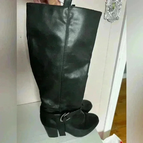 Sugar Black Leatherette Women's Buckled High Heel Boots Sz 8.5 - Picture 2 of 10